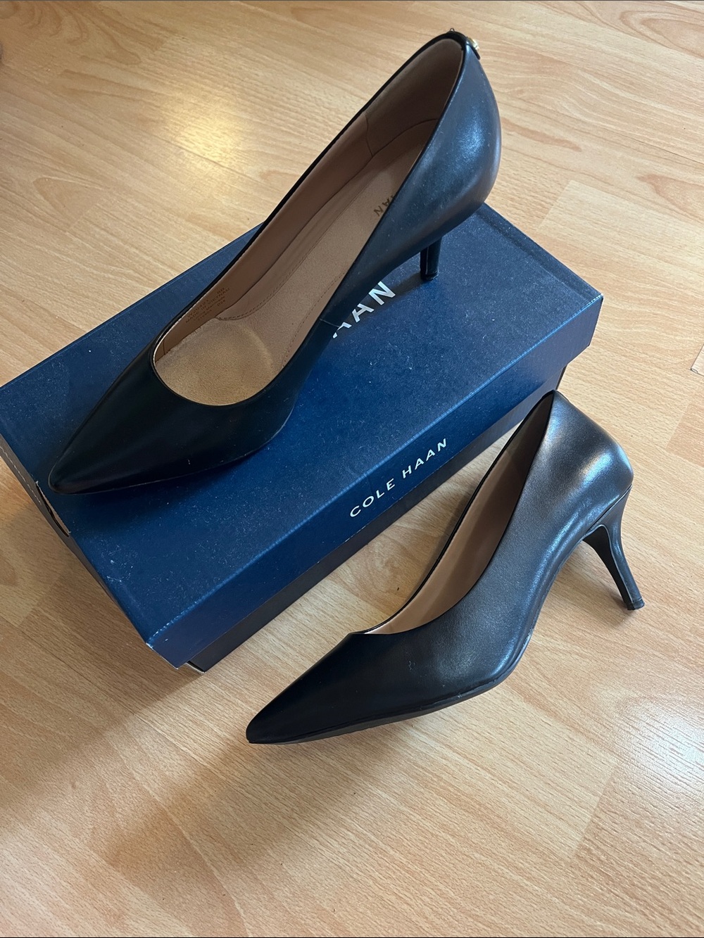 Cole Haan Black Leather Pointed-Toe Mid-Heel Pumps